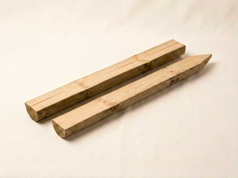 Poste de madera semi redondo tratado 1 m x Ø 10 cm